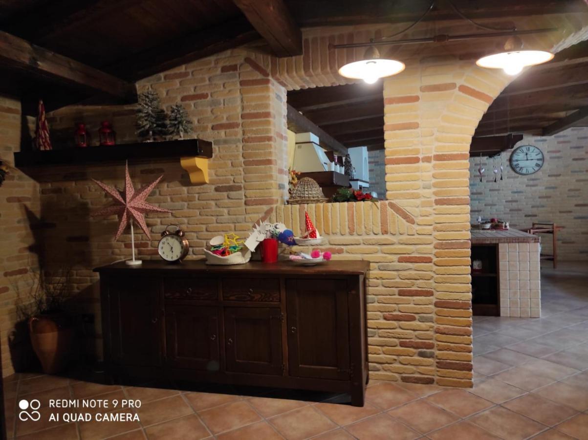 La Taverna Di Lulu Arnesano Dış mekan fotoğraf