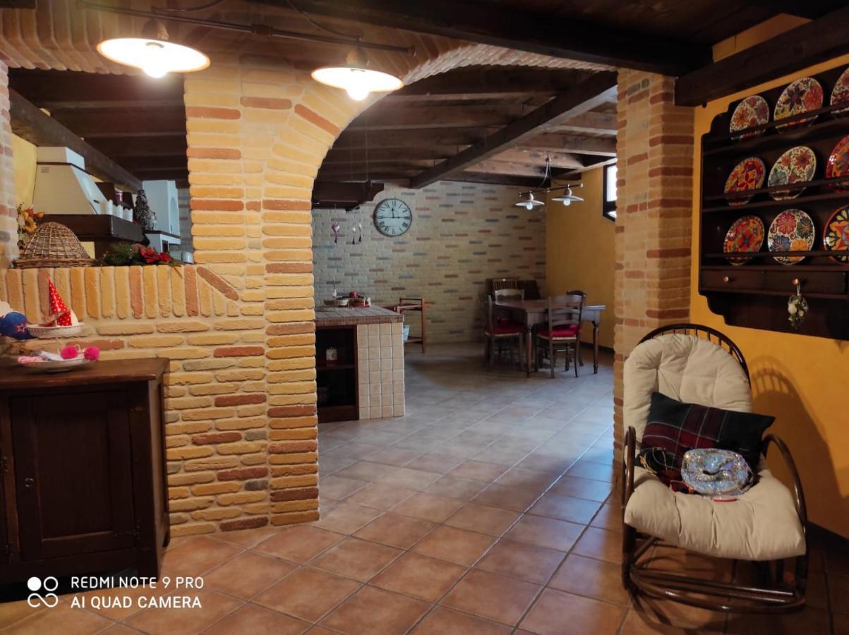 La Taverna Di Lulu Arnesano Dış mekan fotoğraf